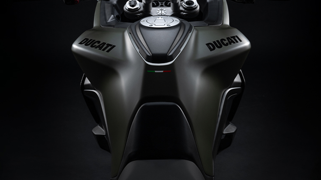 carrousel-multistrada-v2s-14