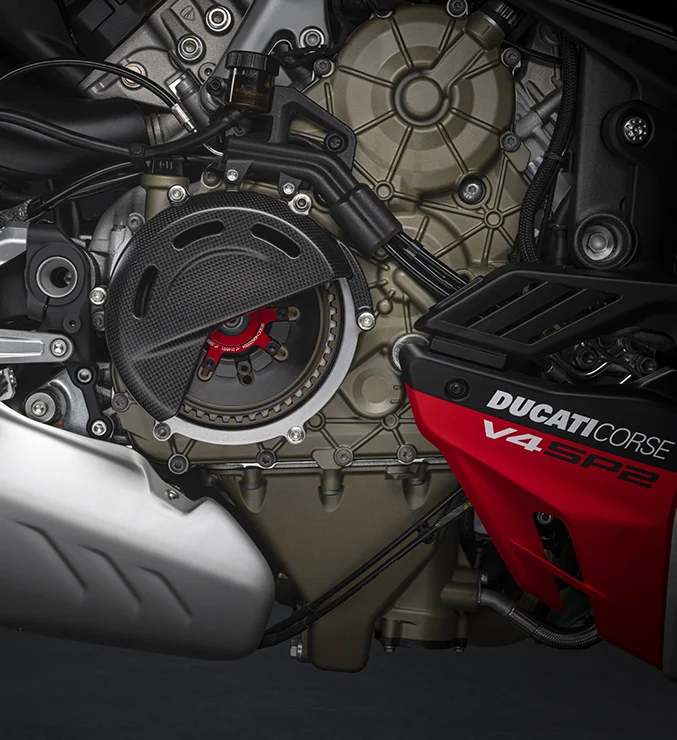 Ducati-Streetfighter-V4-SP-MY23-overview-carousel-imgtxt-677x740-02