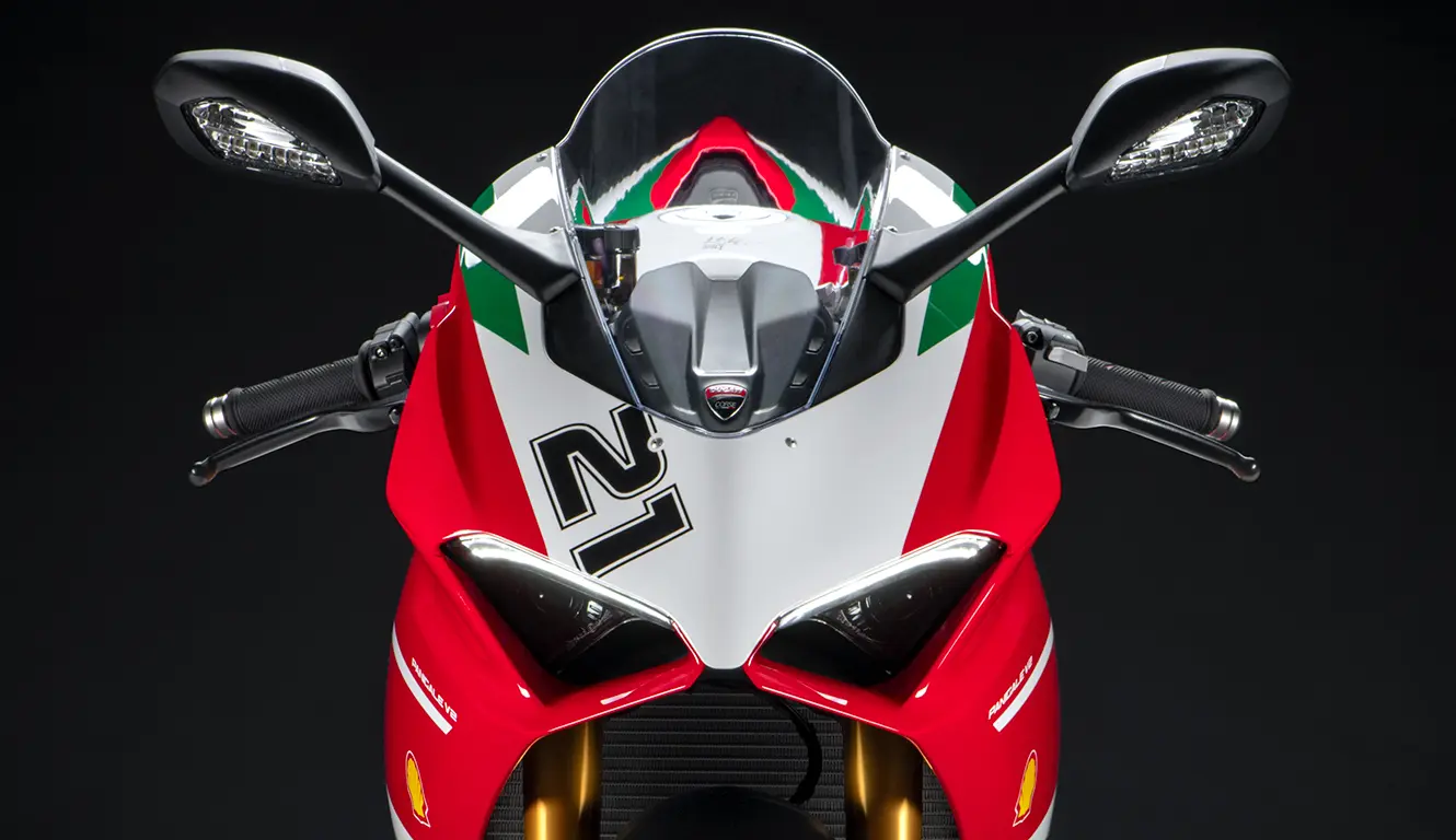 Troy-bayliss-Design-01-Editorial-Wide-1330x768