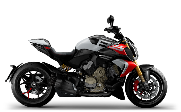 Vista de perfil lateral de la Ducati Diavel V4 RS 2026 sobre fondo blanco